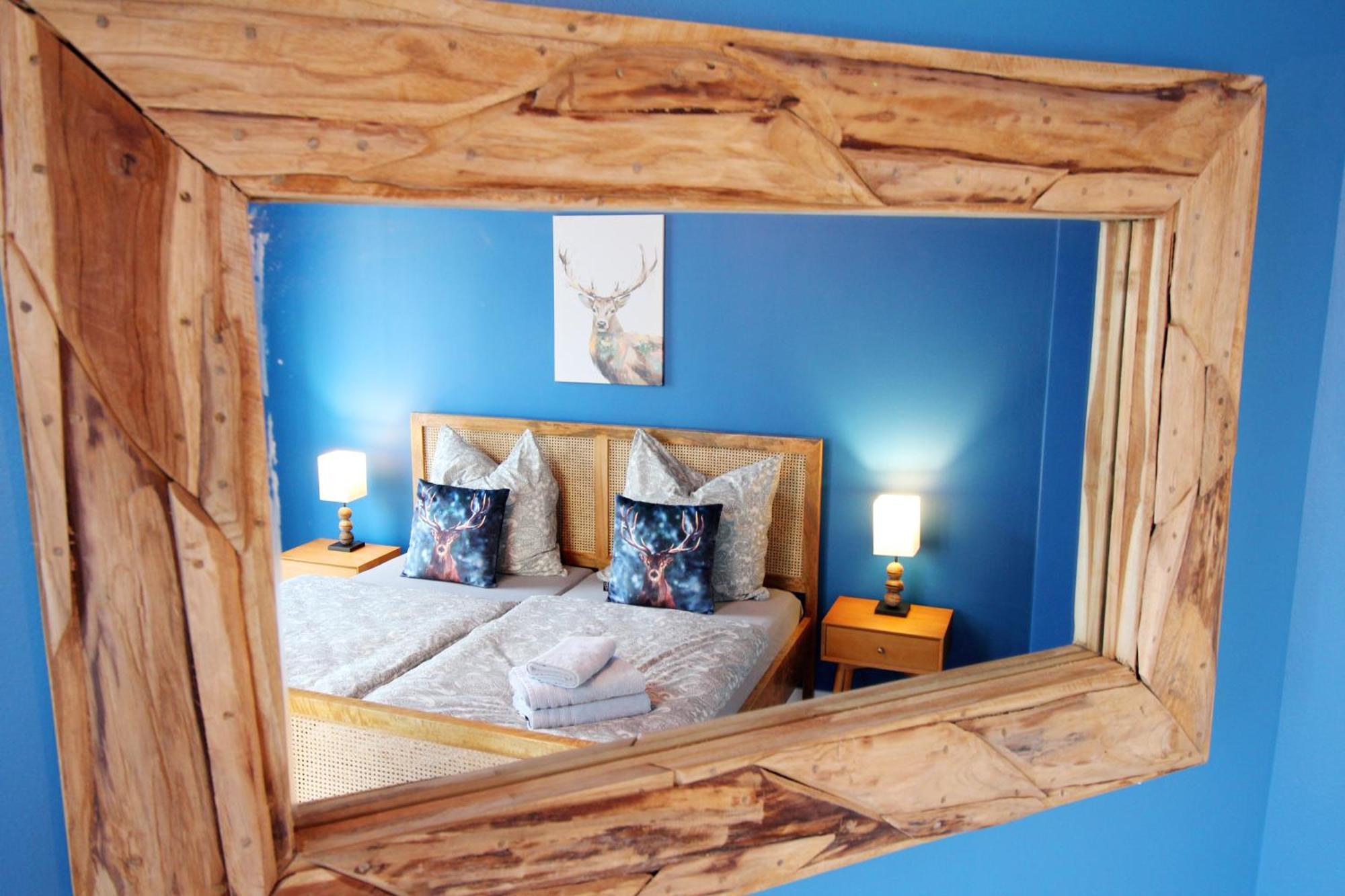 Secret Hideaways Wood Lodge Mit Kinderzimmer Messe L City L Flughafen L Hbf Duisburg Exterior photo